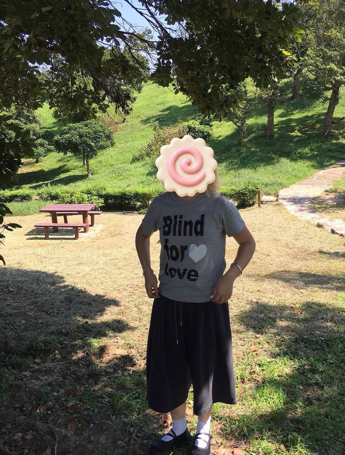 Blind for love Tee