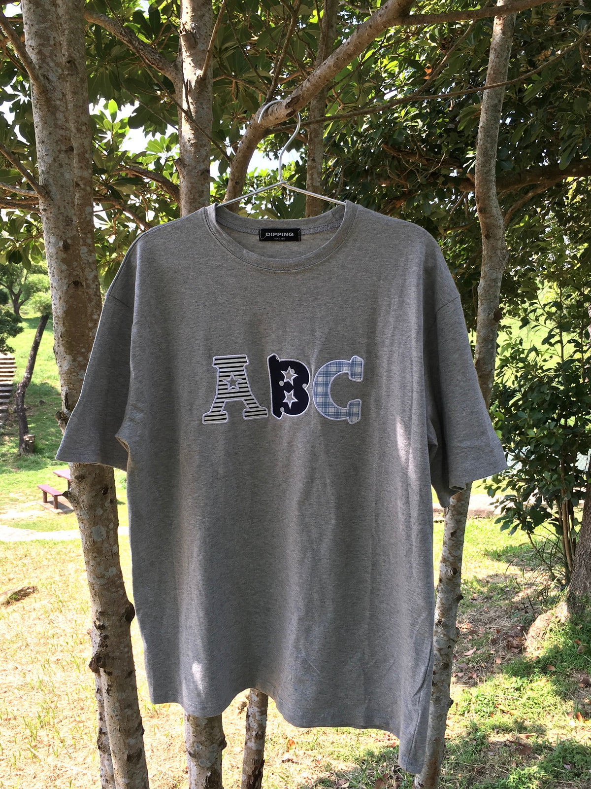 字母補丁 Tee